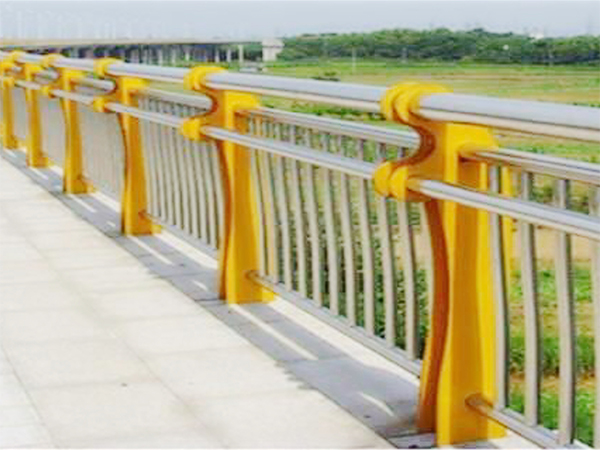 @道路、橋梁護(hù)欄合作案例 (3) 副本2 - 副本.JPG